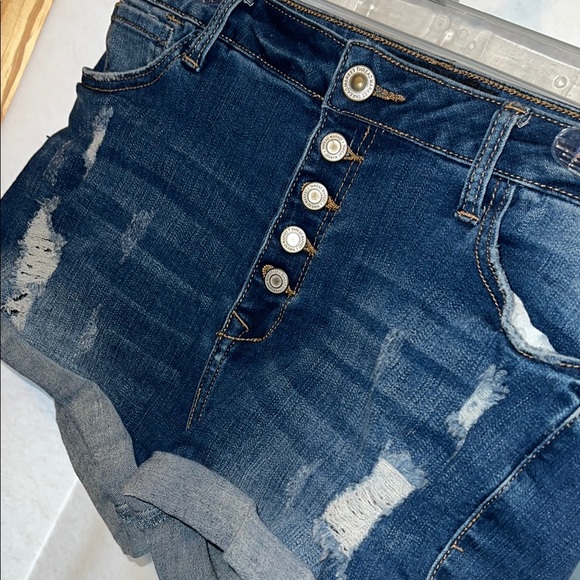 Thread Market Button Fly Distressed Denim Shorts - Picture 6 of 6